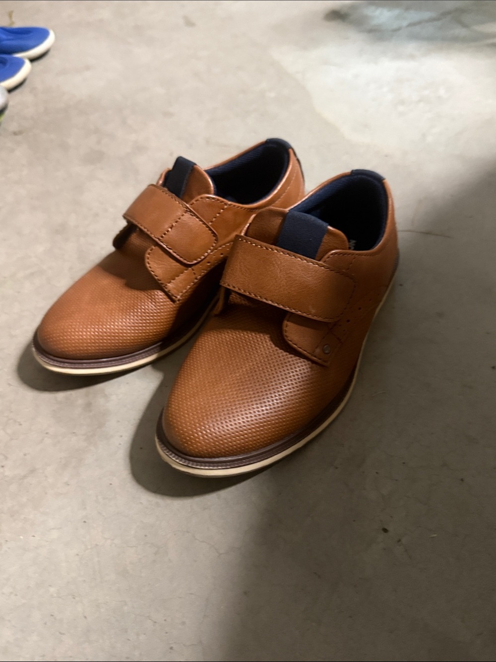 Boys Nordstrom Casual Velcro Derby Shoes - Tan